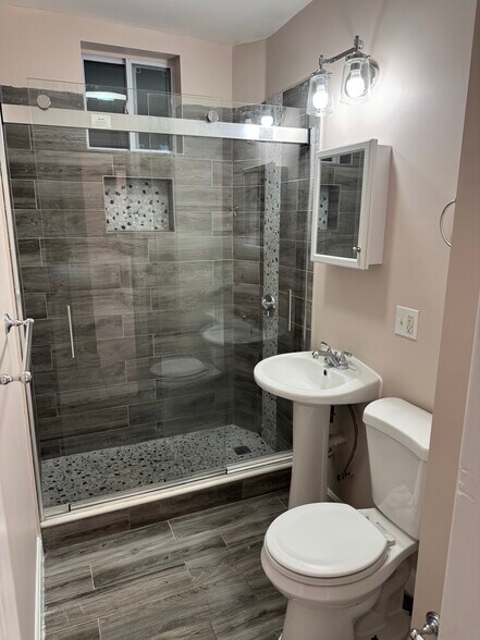 Building Photo - 30 Julian St