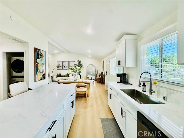 Building Photo - 1741 Warwick St