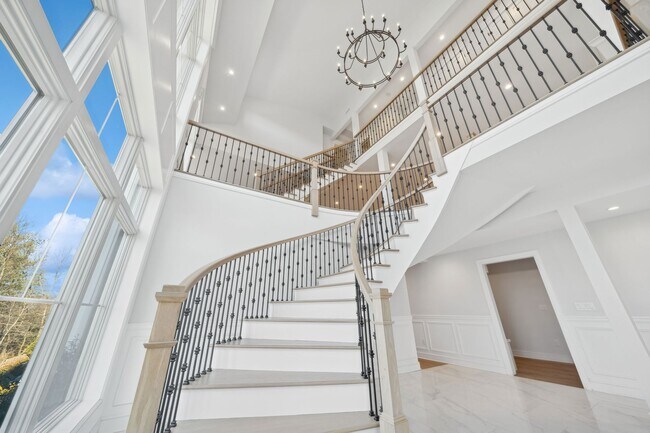 Building Photo - 976 Scioto Dr