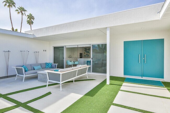 Building Photo - 47956 Silver Spur Trail