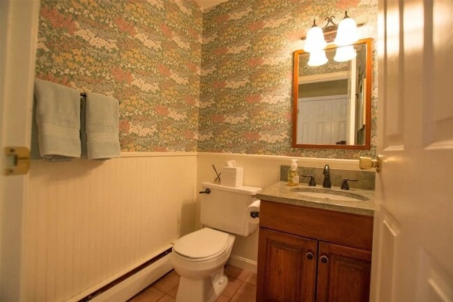 Building Photo - Spacious 4-Bedroom Home for Rent in Williston, VT