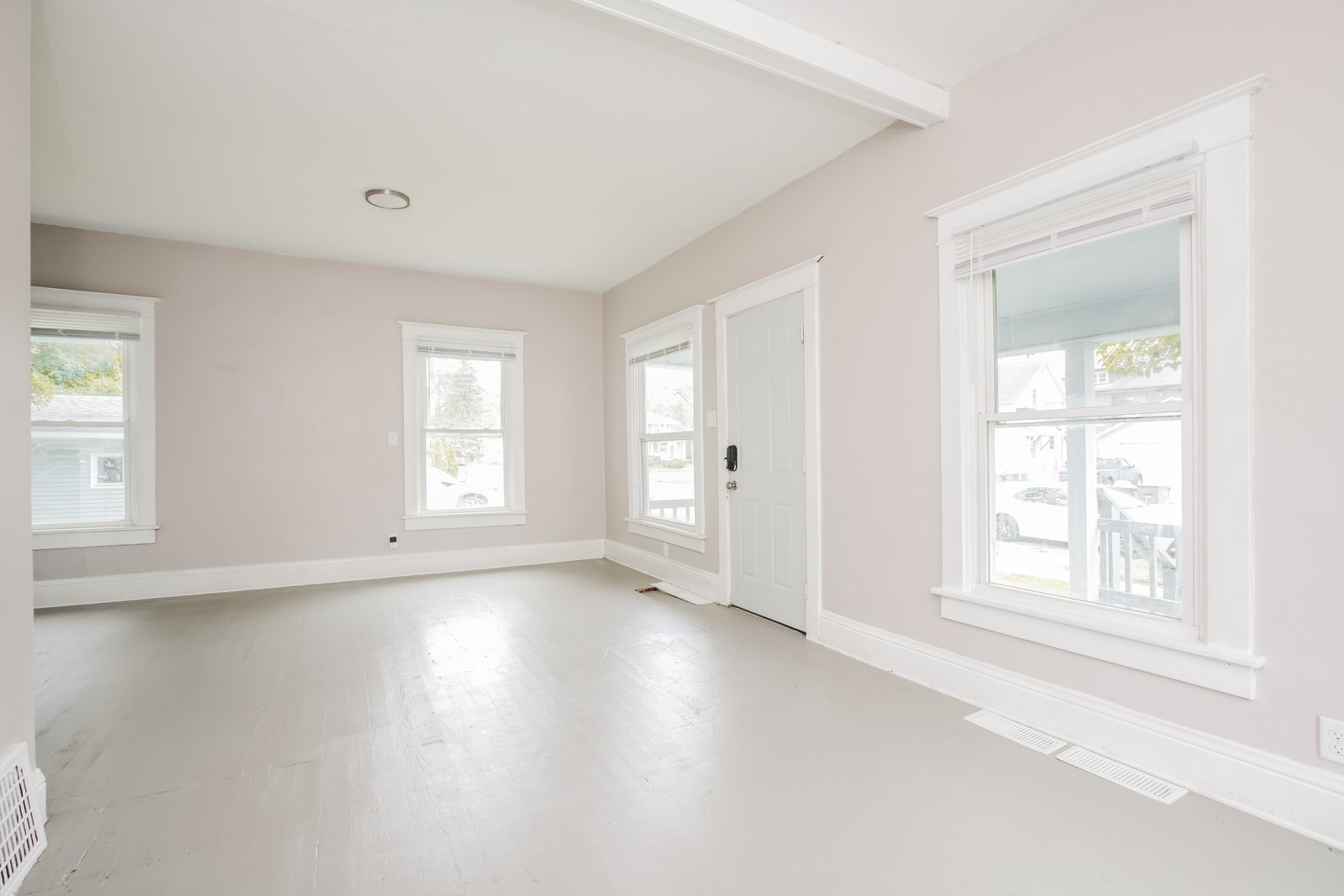 Building Photo - 114 W Cleveland Ave