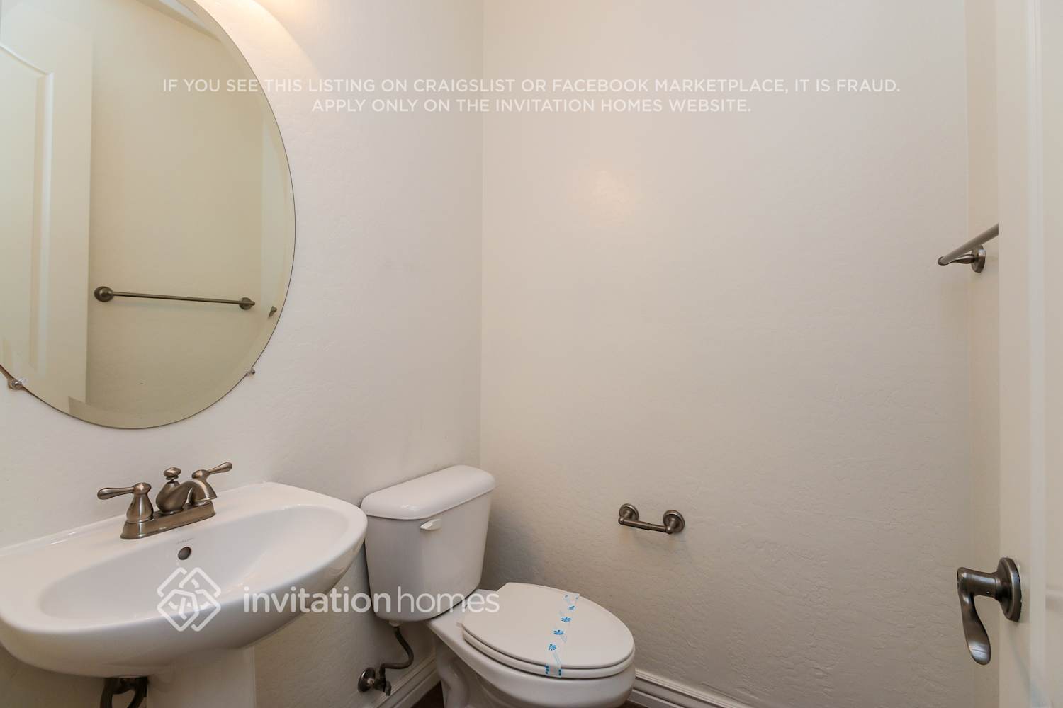 Building Photo - 229 S Trenton