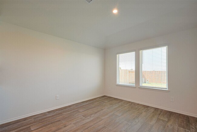 Building Photo - 5604 Poplar Rdg Ct