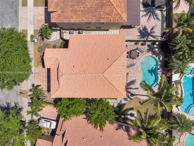 Building Photo - 11012 NW 59th St