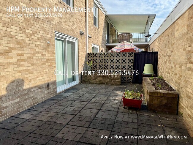 Building Photo - 7165 Starcliff Ave NW