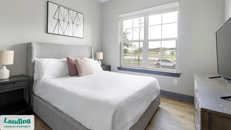 Building Photo - 14041 Hyatt Rd