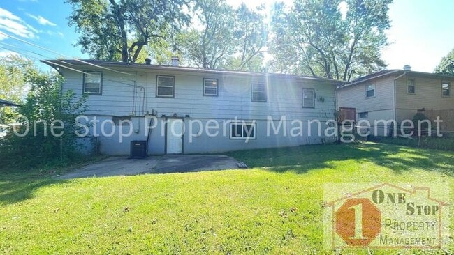 Building Photo - Charming 4 Bedroom Home with Finished Base...