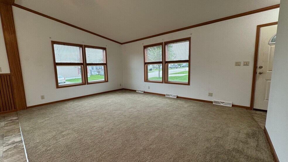 Building Photo - 2215 Osprey Pl NW