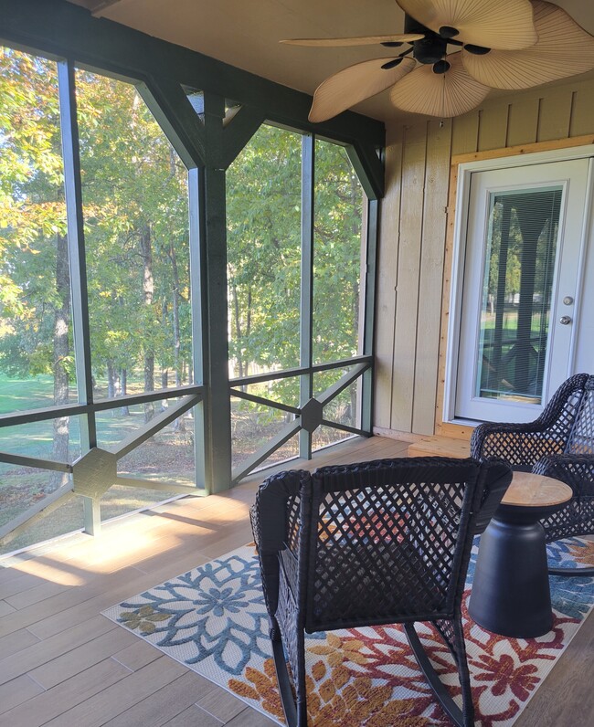 Building Photo - 166 Baltusrol Rd