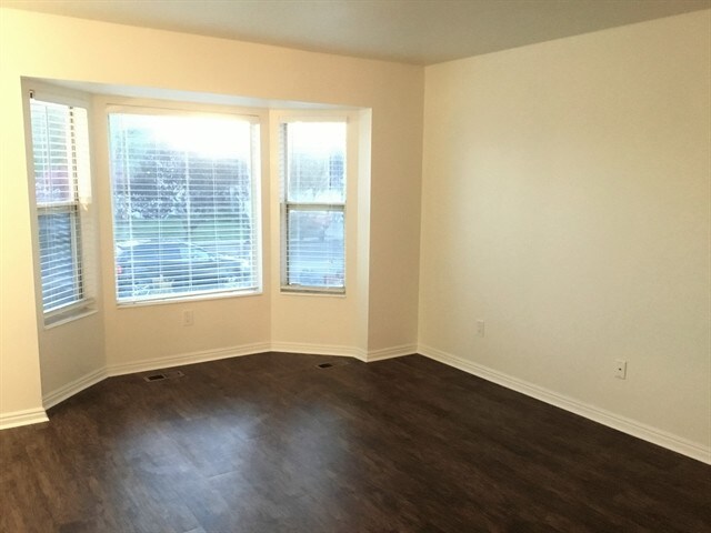 Building Photo - 5998 4050 W St