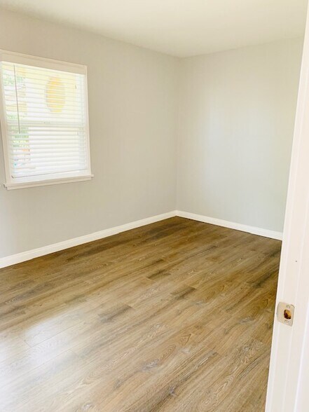 Bedroom 2 - 5960 W 86th Pl
