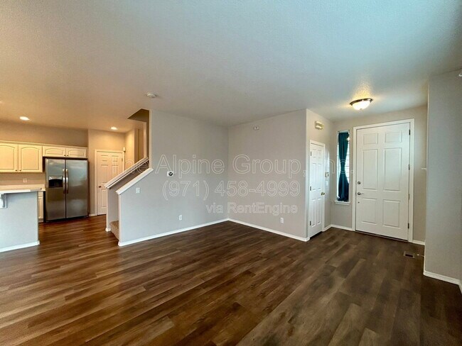 Building Photo - 10691 SW Celeste Ln