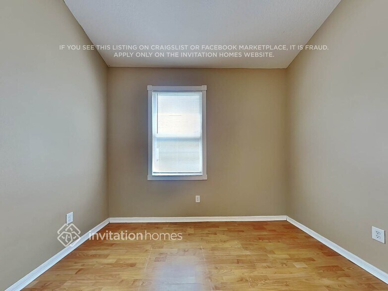 Building Photo - 16806 Hawkglen Pl