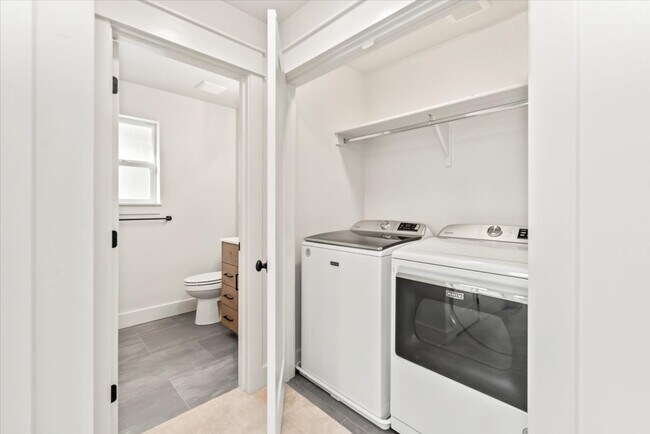 Building Photo - 4710 W Riva Capri Ct