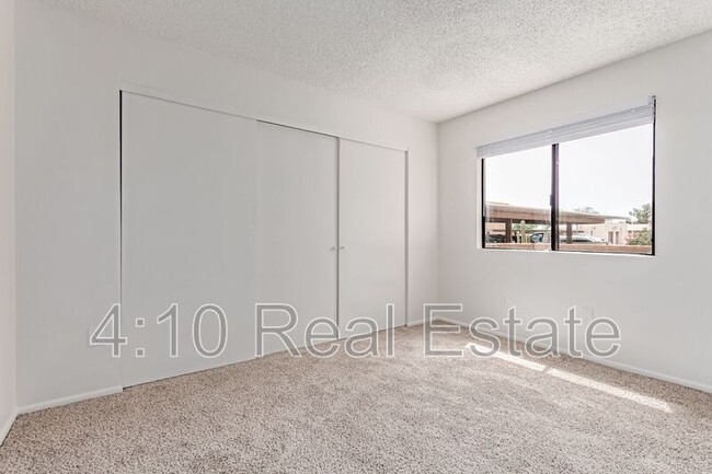 Building Photo - 11640 N 51st Ave