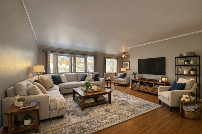 Building Photo - 3108 Roberts Dr