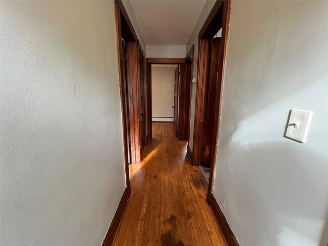 Building Photo - 50 Crocker Ave