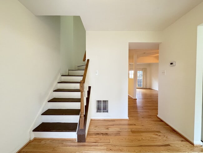 Primary Photo - Inviting Townhome with Abundant Space & Co...