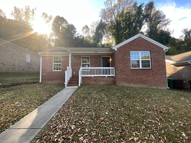 Building Photo - NE HIGH POINT! Newly renovated & painted 3 Bedroom, 2 Bathroom Home