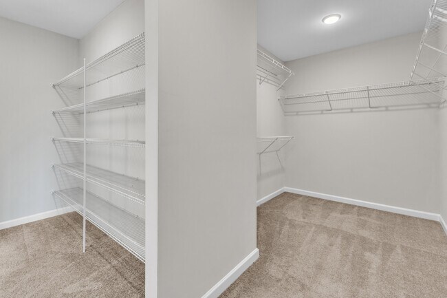 Building Photo - 4701 Kia Dr