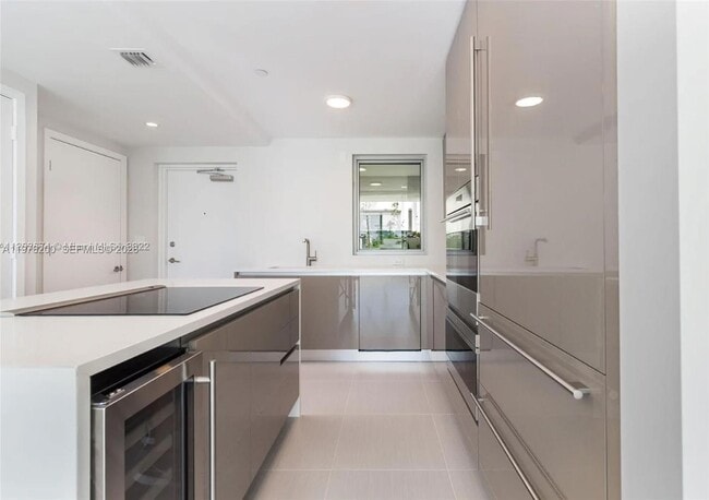 Building Photo - 1201 20th St