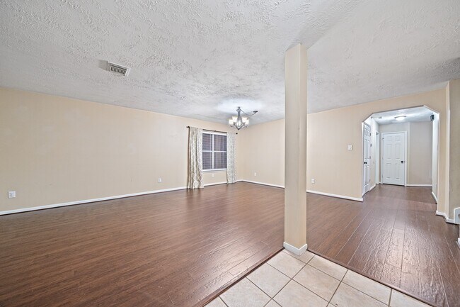 Building Photo - 19603 Yaupon Mist Dr