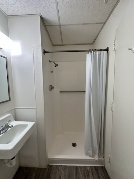 Building Photo - 1120 Montana St