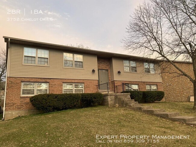 Primary Photo - 3752 Camelot Dr