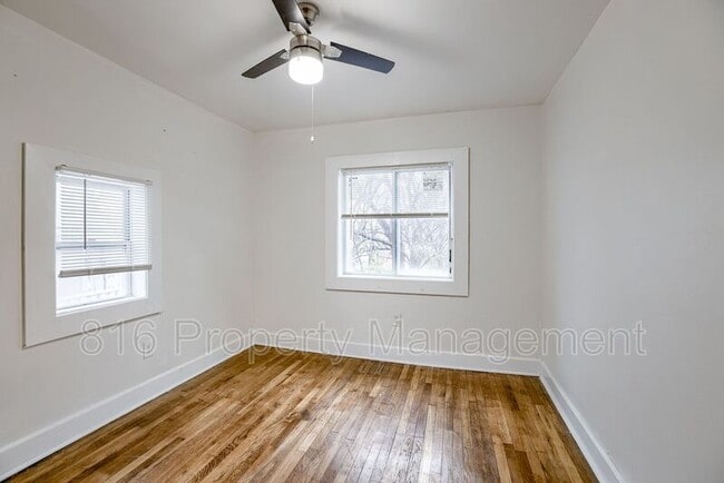 Building Photo - 4109 Monroe Ave