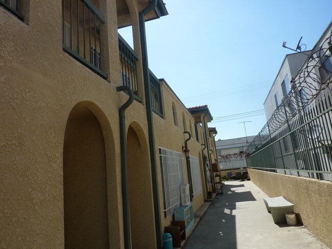 Building Photo - Gramercy Manor