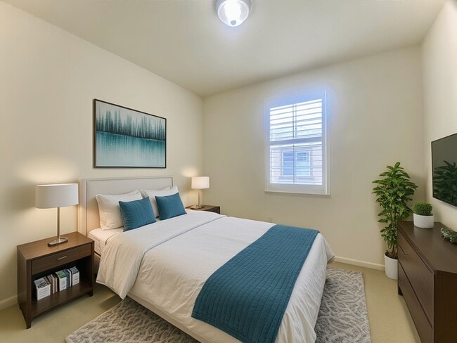 Building Photo - Beautiful 3-Bedroom Townhome in Private Ga...