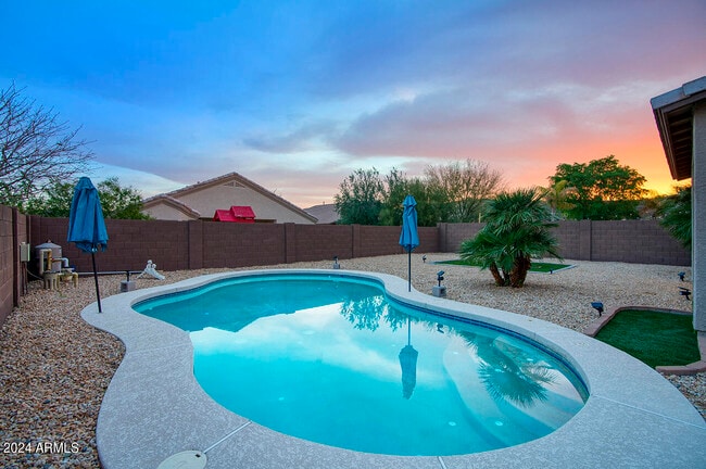 Building Photo - 3517 W Quail Track Dr