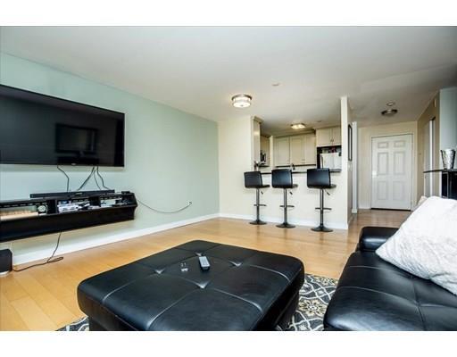 Building Photo - 30 Chelsea St