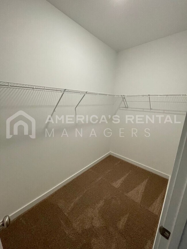 Building Photo - DEPOSIT PENDING!!! Home for Rent in Eastab...