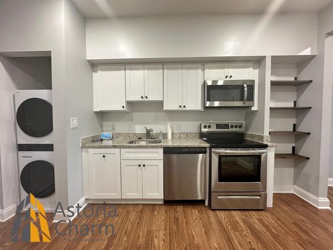 Primary Photo - Updated 2 Bedroom 1.5 Bath Home with Deck,...