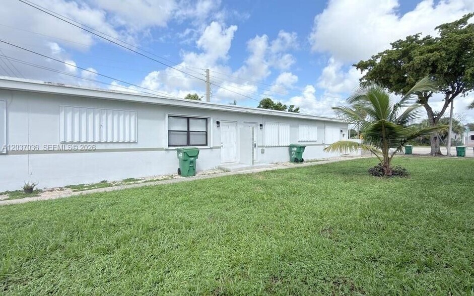 Building Photo - 1010 Opa-locka Blvd