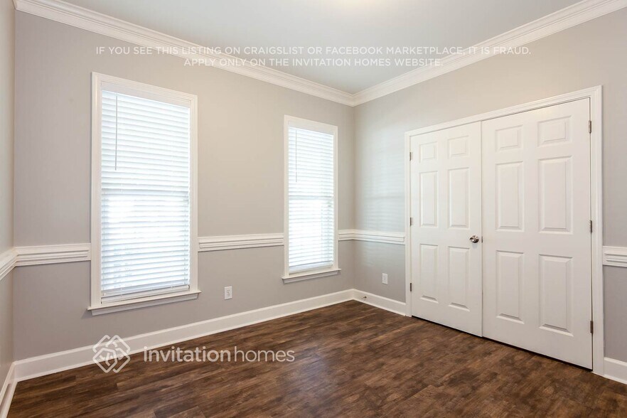 Building Photo - 2713 Black Cherry Dr