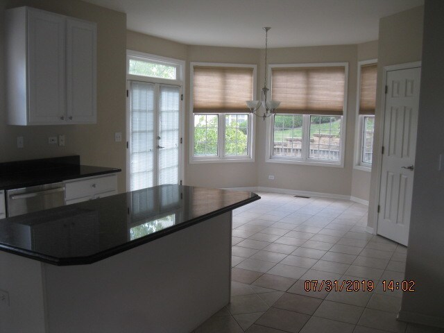 Building Photo - 495 W Falkirk Pl