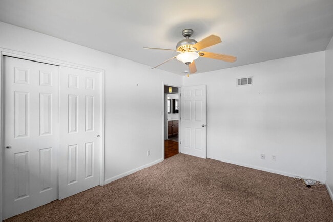 Building Photo - 4164 Kettler Rd