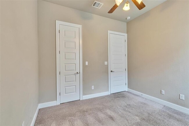 Building Photo - 1805 Grebe Dr