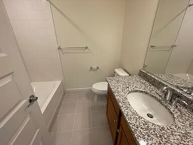 Building Photo - 1551 Spring Water Pt