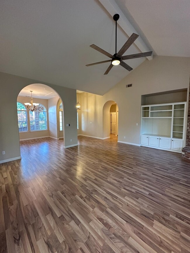 Building Photo - 535 W Decatur Ave