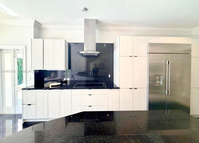 Building Photo - 301 Isla Dorada Blvd