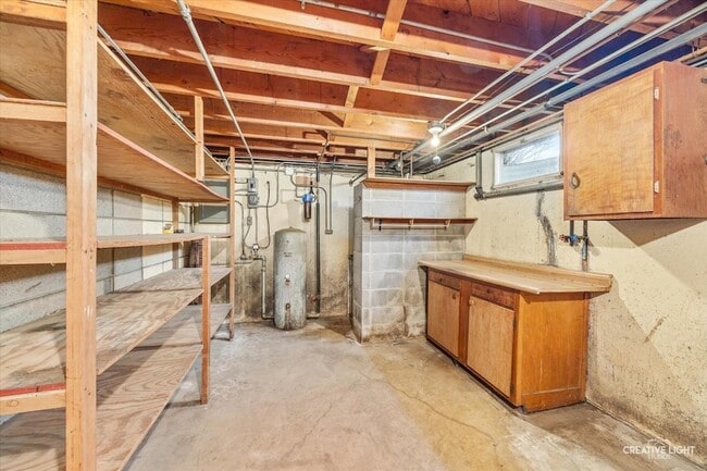 Building Photo - 39W258 Seavey Rd