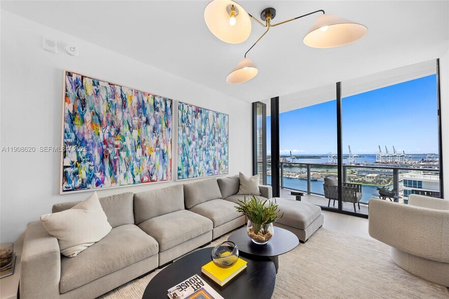 Building Photo - 500 Alton Rd