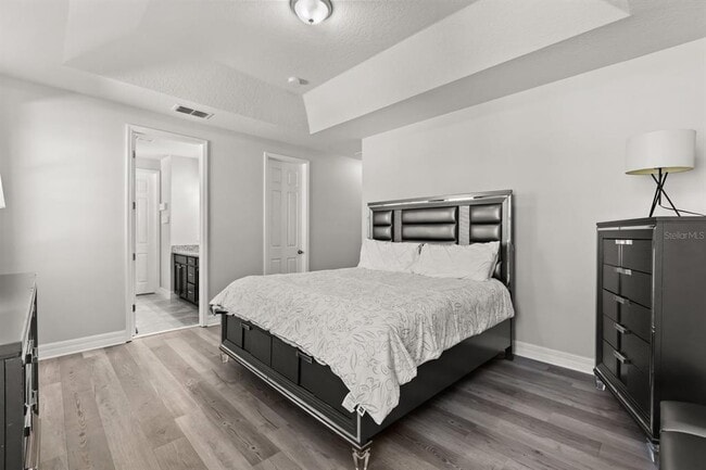 Building Photo - 2417 Chateau Lp