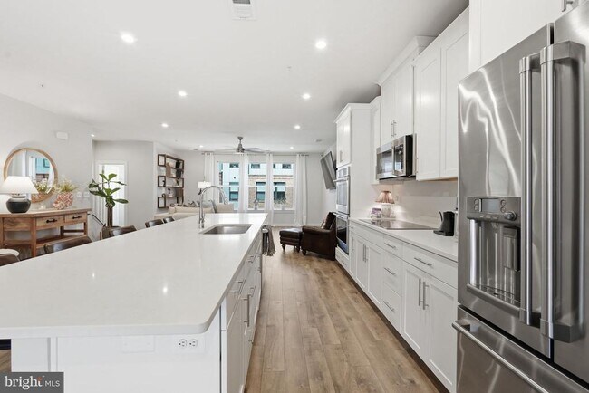 Building Photo - 44617 Wolfhound Sq