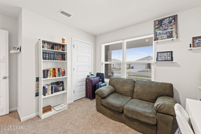 Building Photo - 6428 Slabinski Ln