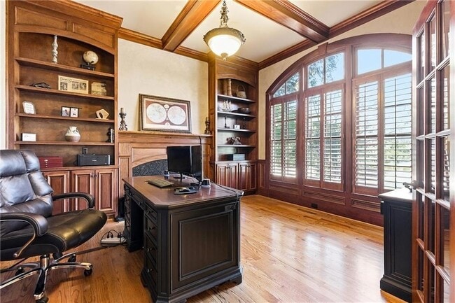 Building Photo - 6335 Howell Cobb Ct